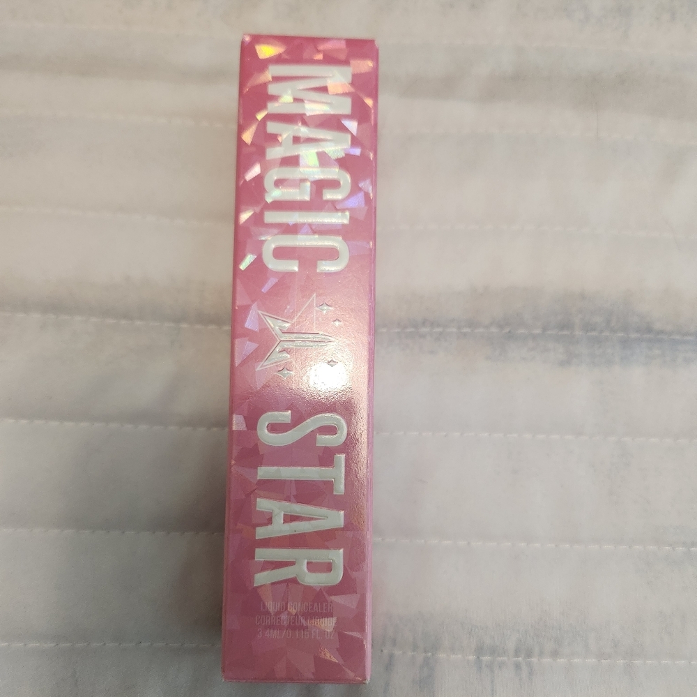 JSC Magic Star Concealer Color Corrector in Yellow.